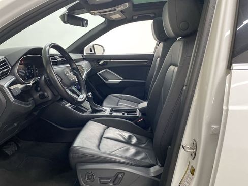 Used 2024 Audi Q3 2.0T Premium image 14