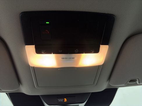 Certified 2023 Nissan Pathfinder SL w/ Lighting Package (N92) image 35