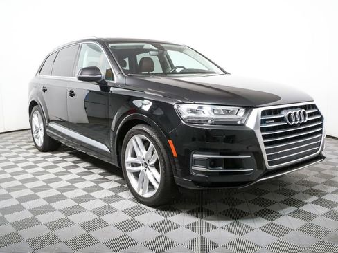 Used 2018 Audi Q7 3.0T Prestige AWD/4WD image 31