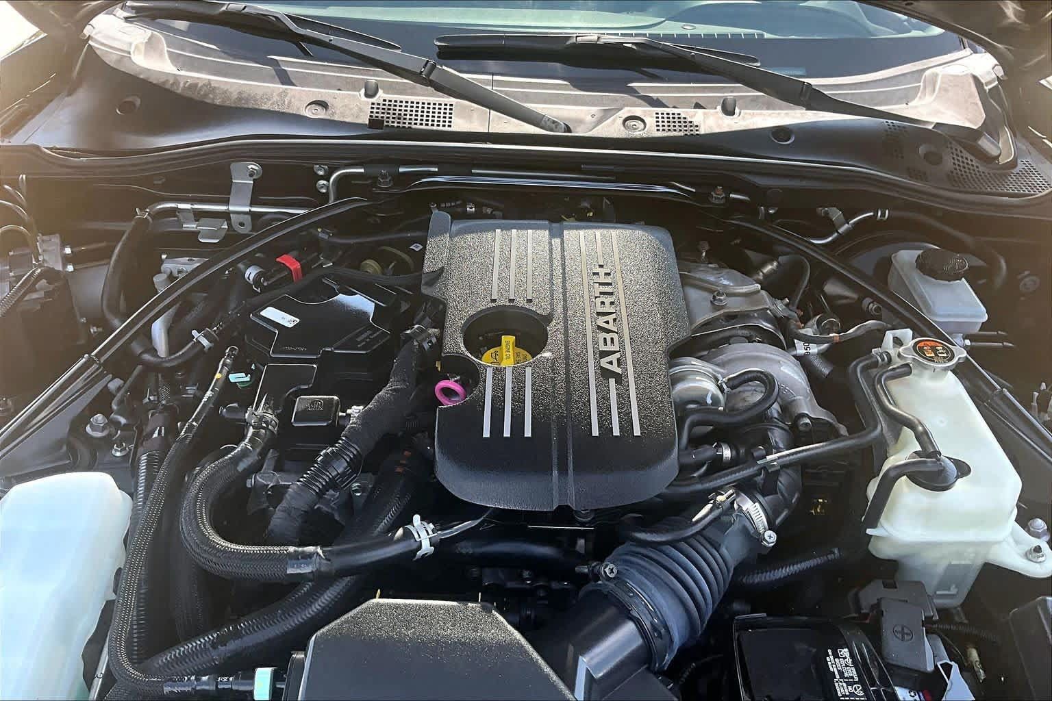 Used 2019 FIAT 124 Spider Abarth w/ Convenience Group RWD image 26