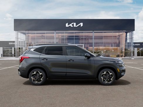 New 2026 Kia Seltos EX image 7