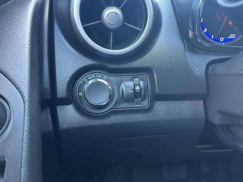 Used 2016 Chevrolet Trax LS FWD image 15