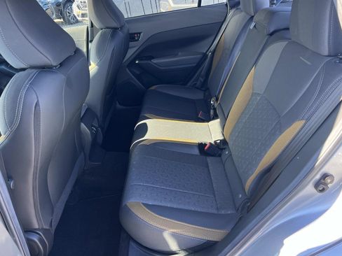 Certified 2025 Subaru Crosstrek 2.5i Sport w/ Crosstrek Mirror Package image 20