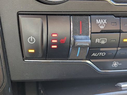 Used 2017 Ford Explorer XLT w/ Equipment Group 202A image 24