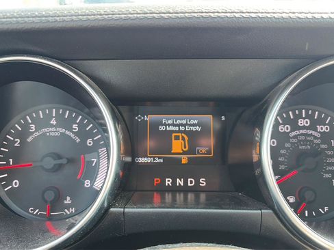 Used 2020 Ford Mustang Premium RWD image 10