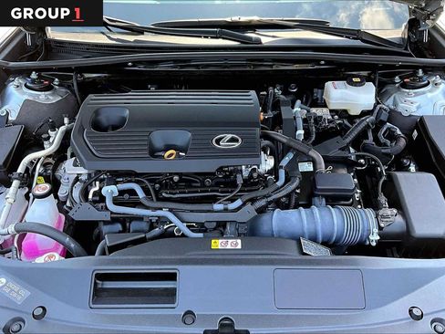 Used 2025 Lexus ES 300h w/ Premium Package FWD image 32