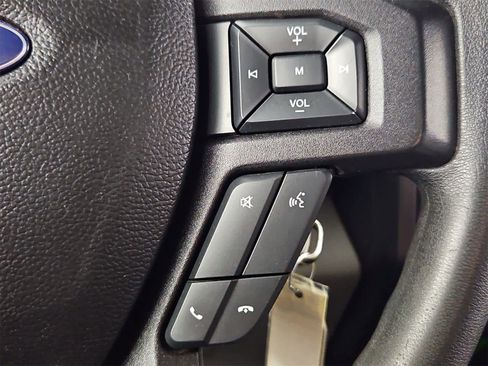 Used 2018 Ford F150 XLT image 24