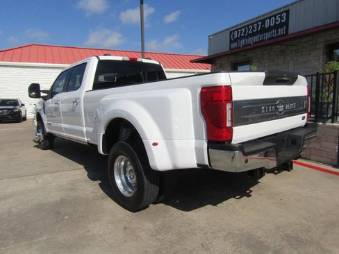 Used 2021 Ford F350 King Ranch w/ King Ranch Ultimate Package AWD/4WD image 3