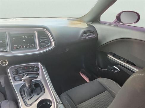 Used 2019 Dodge Challenger SXT AWD/4WD image 14