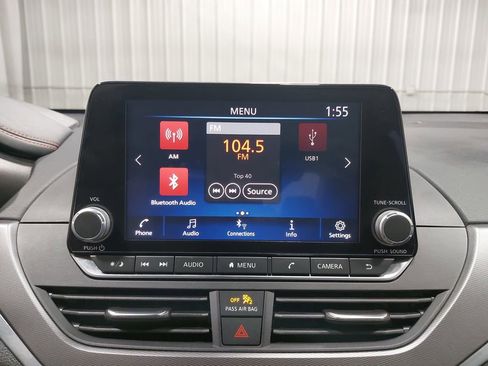 Used 2025 Nissan Altima 2.5 SR image 21