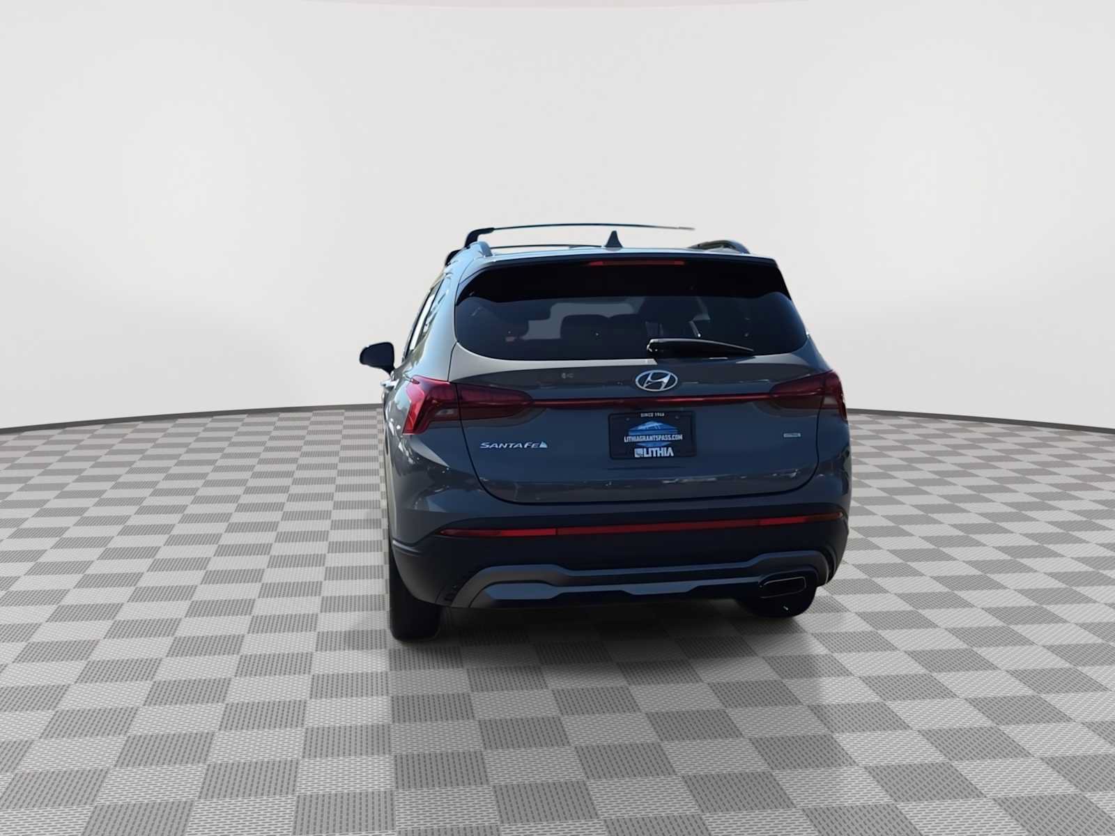 Used 2022 Hyundai Santa Fe XRT w/ Cargo Package AWD/4WD image 7