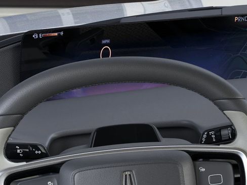 New 2026 Lincoln Navigator L Reserve AWD/4WD image 13