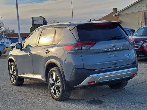 Used 2022 Nissan Rogue Platinum w/ Head-Up Display Package image 4