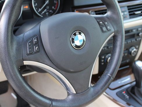 Used 2009 BMW 328i Coupe image 18