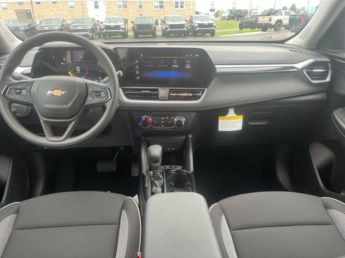 New 2026 Chevrolet TrailBlazer LS w/ LS Convenience Package AWD/4WD image 26