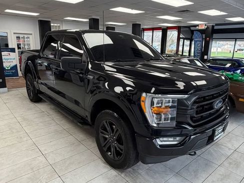 Used 2021 Ford F150 XLT w/ Equipment Group 302A High AWD/4WD image 3
