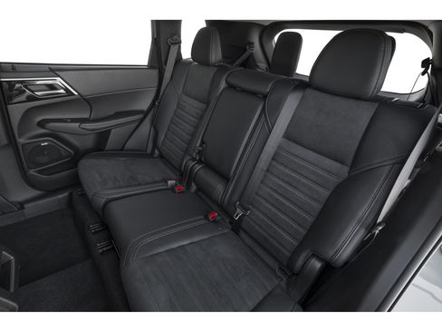 New 2026 Mitsubishi Outlander AWD image 22