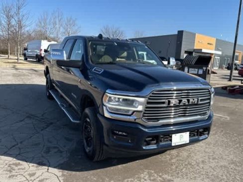 Used 2023 RAM 3500 Laramie image 18