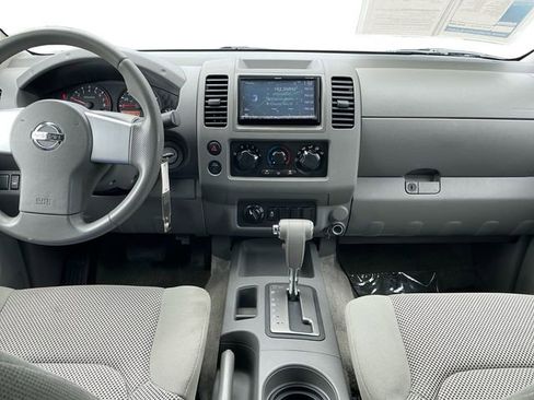 Used 2013 Nissan Frontier S AWD/4WD image 12