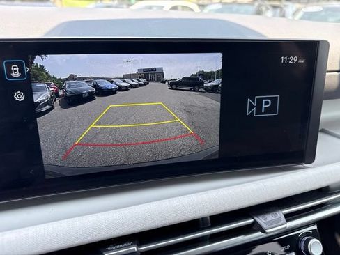 Used 2025 Hyundai Tucson SEL AWD/4WD image 16