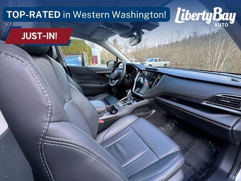 Used 2025 Subaru Outback Limited image 23