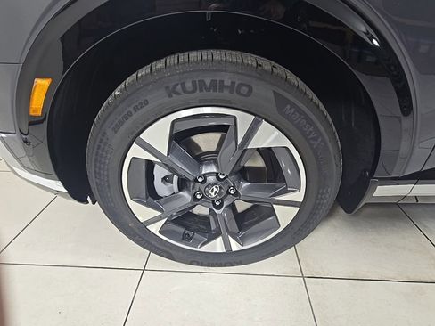 New 2026 Hyundai Palisade Limited FWD image 9