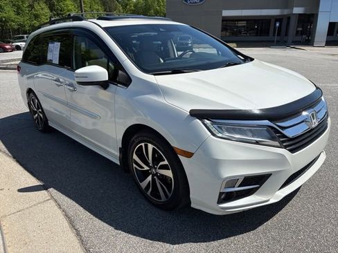 Used 2019 Honda Odyssey Elite image 2