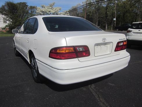 Used 1998 Toyota Avalon XL image 26