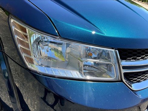 Used 2014 Dodge Journey SXT w/ Flexible Seating Group FWD image 30