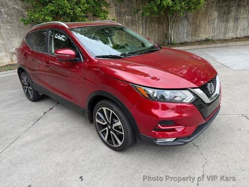 Used 2022 Nissan Rogue Sport SL w/ Premium Package AWD/4WD image 3