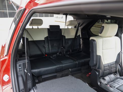 Certified 2024 Toyota Sequoia Capstone AWD/4WD image 93