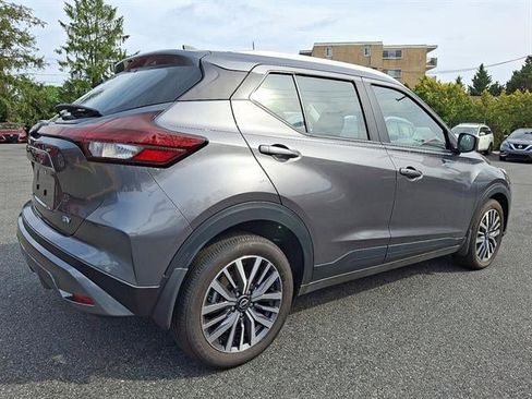 Certified 2024 Nissan Kicks SV image 6