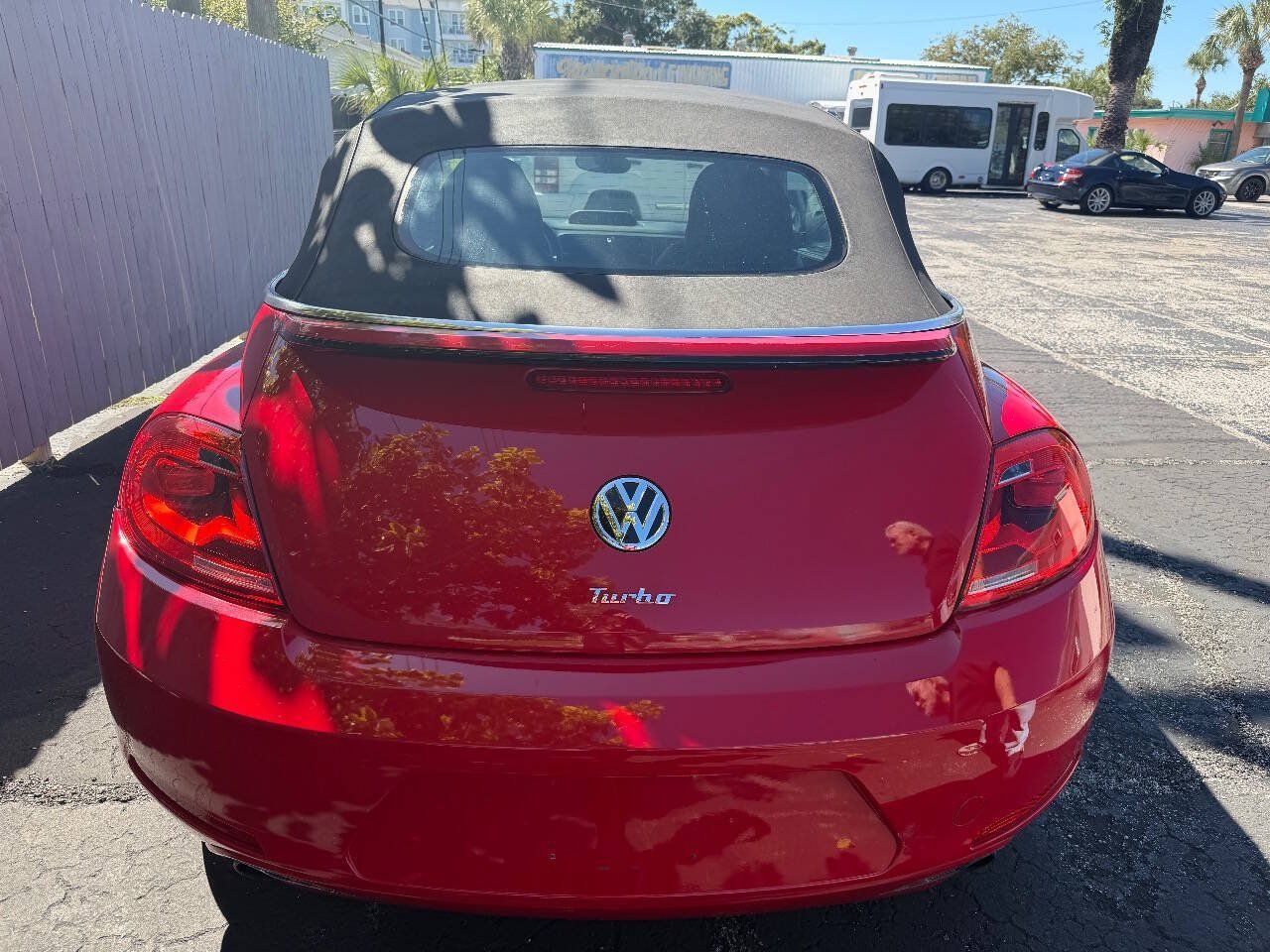 Used 2013 Volkswagen Beetle 2.0T FWD image 20