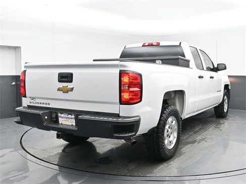 Used 2015 Chevrolet Silverado 1500 W/T w/ Trailering Package image 9