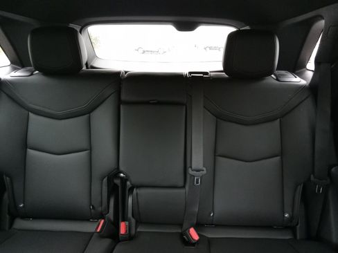 New 2026 Cadillac XT5 Luxury image 21