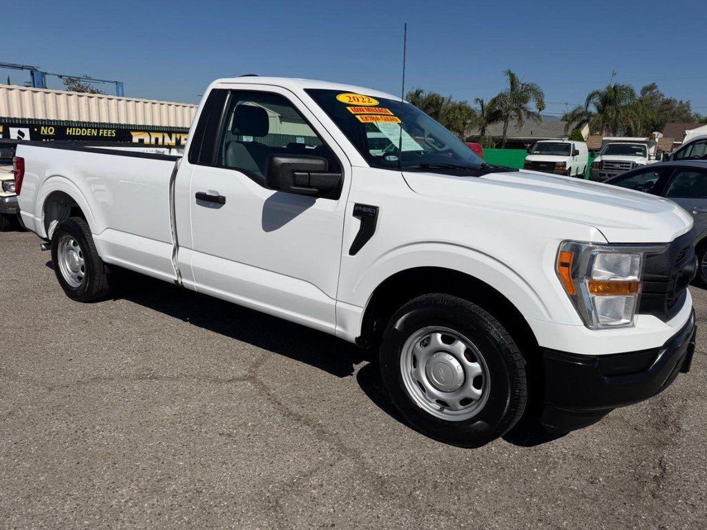 Used 2022 Ford F150 XL w/ Equipment Group 101A High RWD image 3