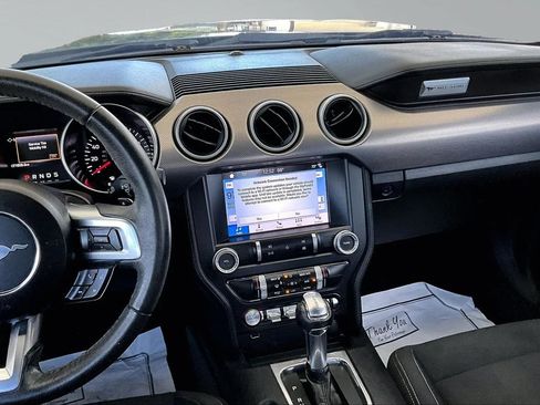 Used 2019 Ford Mustang Coupe w/ Equipment Group 101A RWD image 9