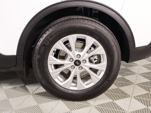 Used 2024 Ford Escape Active image 17