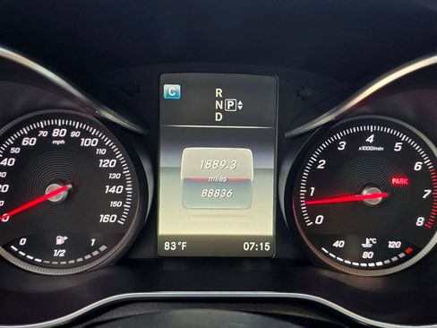 Used 2015 Mercedes-Benz C 300 Sedan image 37