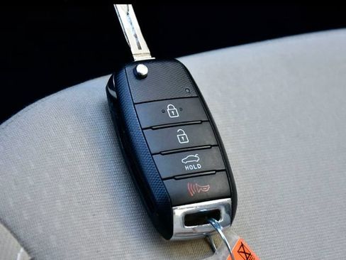 Used 2014 Kia Optima LX FWD image 24