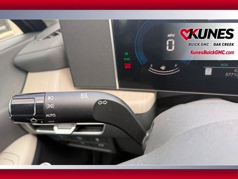 Used 2025 Hyundai Sonata SEL image 12