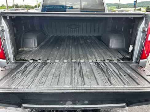 Used 2021 Chevrolet Silverado 1500 LT Trail Boss w/ Convenience Package II AWD/4WD image 25