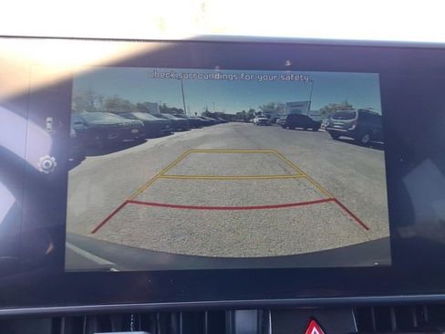 Used 2025 Kia Sportage EX w/ EX Premium Package AWD/4WD image 26