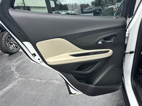 Used 2019 Buick Encore Preferred image 22