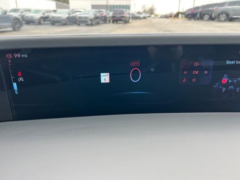 Used 2024 Lincoln Nautilus Reserve w/ Equipment Group 202A image 17