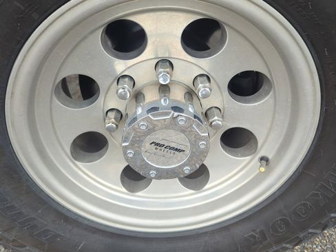 Used 2001 Ford F250 XLT image 12