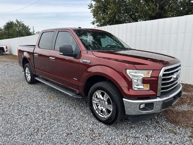 Used 2017 Ford F150 XLT w/ Equipment Group 302A Luxury RWD image 7