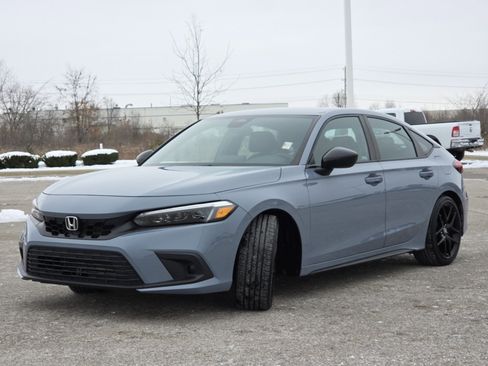 Used 2023 Honda Civic Sport image 13