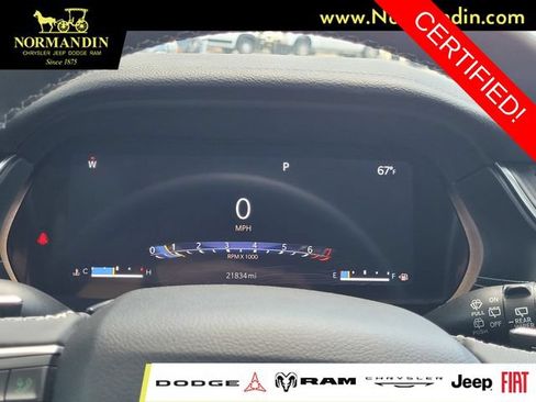 Certified 2023 Jeep Grand Cherokee Limited AWD/4WD image 8