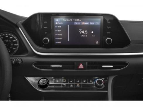 Used 2022 Hyundai Sonata SE image 13